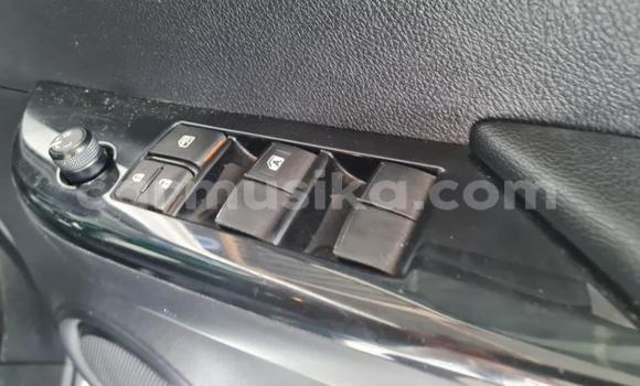 Buy Used Toyota Hilux White Car in Beitbridge in Matabeleland South Buy Used Toyota Hilux White Car in Beitbridge in Matabeleland South