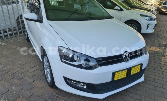 Acheter Occasion Voiture Volkswagen Polo Blanc à Beitbridge, Matabeleland South