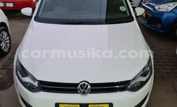 Tenga Tsaru Volkswagen Polo Chena Mota in Beitbridge in Matabeleland South Tenga Tsaru Volkswagen Polo Chena Mota in Beitbridge in Matabeleland South