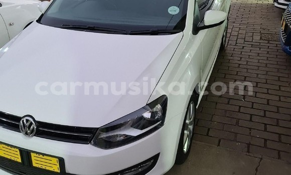 Tenga Tsaru Volkswagen Polo Chena Mota in Beitbridge in Matabeleland South Tenga Tsaru Volkswagen Polo Chena Mota in Beitbridge in Matabeleland South