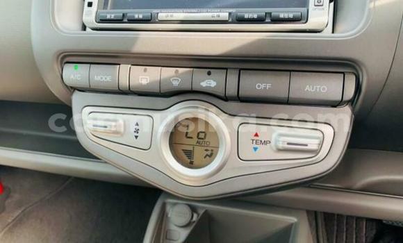 Buy Used Honda Fit White Car in Beitbridge in Matabeleland South Buy Used Honda Fit White Car in Beitbridge in Matabeleland South