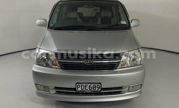 Buy Used Toyota Granvia Silver Car in Beitbridge in Matabeleland South Buy Used Toyota Granvia Silver Car in Beitbridge in Matabeleland South