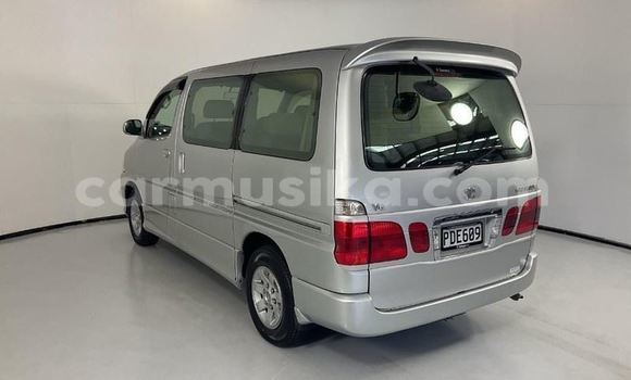 Buy Used Toyota Granvia Silver Car in Beitbridge in Matabeleland South Buy Used Toyota Granvia Silver Car in Beitbridge in Matabeleland South