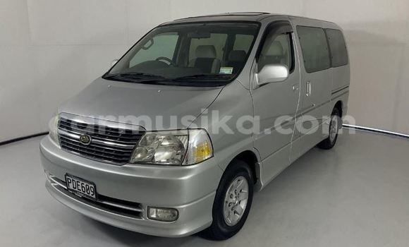 Buy Used Toyota Granvia Silver Car in Beitbridge in Matabeleland South Buy Used Toyota Granvia Silver Car in Beitbridge in Matabeleland South