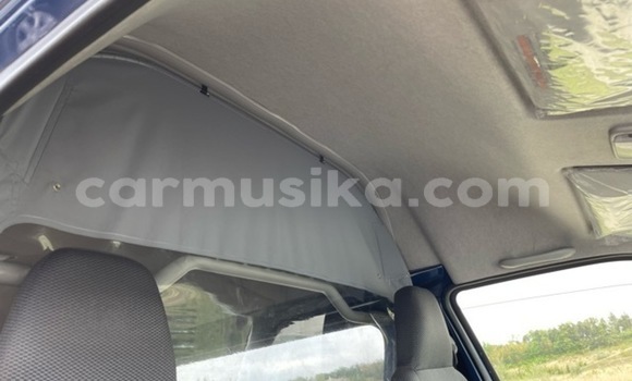 Buy Used Toyota Hiace Blue Car in Beitbridge in Matabeleland South Buy Used Toyota Hiace Blue Car in Beitbridge in Matabeleland South