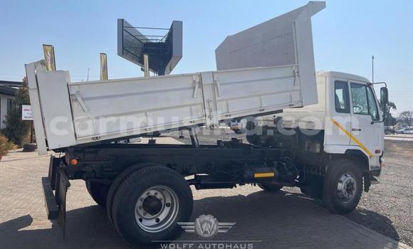 Buy Used Nissan UD White Truck in Beitbridge in Matabeleland South Buy Used Nissan UD White Truck in Beitbridge in Matabeleland South