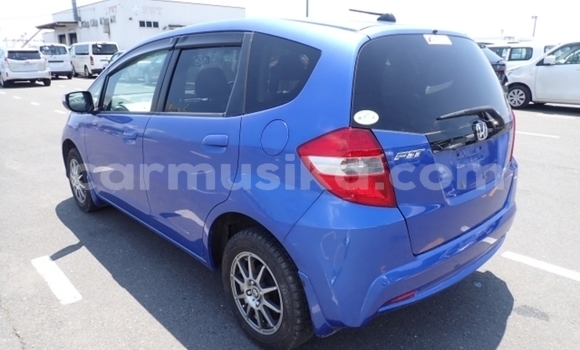 Buy Used Honda Fit Blue Car in Beitbridge in Matabeleland South Buy Used Honda Fit Blue Car in Beitbridge in Matabeleland South