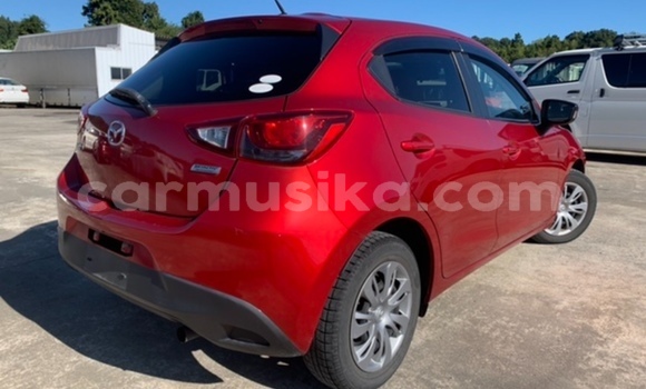 Acheter Occasion Voiture Mazda Demio Rouge à Beitbridge, Matabeleland South Acheter Occasion Voiture Mazda Demio Rouge à Beitbridge, Matabeleland South