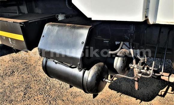 Buy Used Nissan UD White Truck in Beitbridge in Matabeleland South Buy Used Nissan UD White Truck in Beitbridge in Matabeleland South