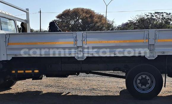 Buy Used Nissan UD White Truck in Beitbridge in Matabeleland South Buy Used Nissan UD White Truck in Beitbridge in Matabeleland South