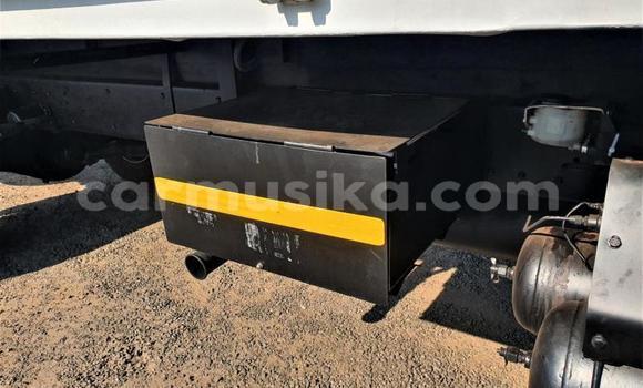 Buy Used Nissan UD White Truck in Beitbridge in Matabeleland South Buy Used Nissan UD White Truck in Beitbridge in Matabeleland South