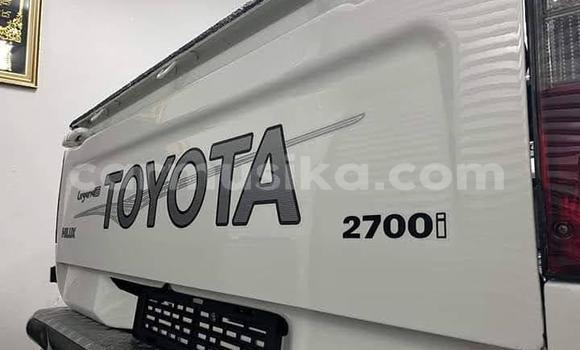 Acheter Occasion Voiture Toyota Hilux Blanc à Beitbridge, Matabeleland South Acheter Occasion Voiture Toyota Hilux Blanc à Beitbridge, Matabeleland South