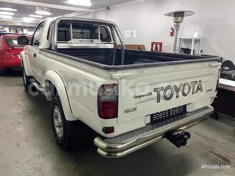 Big with watermark toyota hilux matabeleland south beitbridge 31595