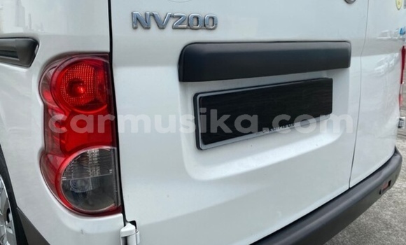 Acheter Occasion Voiture Nissan NV200 Blanc à Beitbridge, Matabeleland South Acheter Occasion Voiture Nissan NV200 Blanc à Beitbridge, Matabeleland South