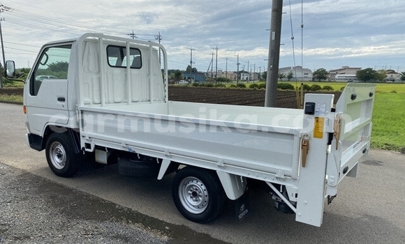 Acheter Occasion Voiture Toyota Dyna Blanc à Beitbridge, Matabeleland South Acheter Occasion Voiture Toyota Dyna Blanc à Beitbridge, Matabeleland South
