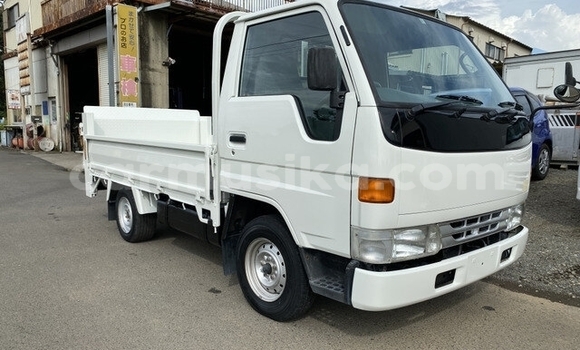 Acheter Occasion Voiture Toyota Dyna Blanc à Beitbridge, Matabeleland South Acheter Occasion Voiture Toyota Dyna Blanc à Beitbridge, Matabeleland South