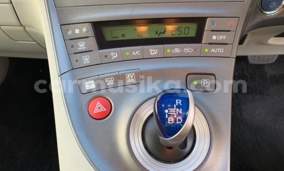 Tenga Tsaru Toyota Prius Sirivha Mota in Beitbridge in Matabeleland South Tenga Tsaru Toyota Prius Sirivha Mota in Beitbridge in Matabeleland South