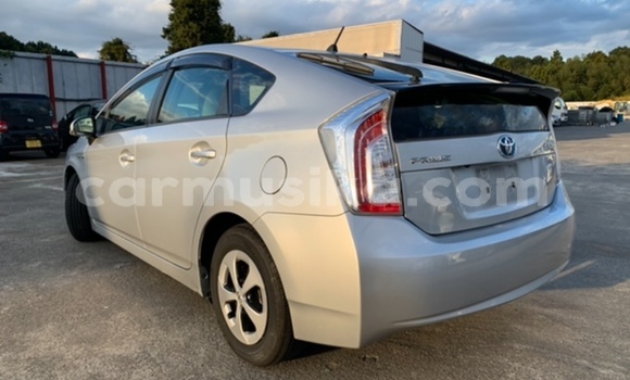 Tenga Tsaru Toyota Prius Sirivha Mota in Beitbridge in Matabeleland South Tenga Tsaru Toyota Prius Sirivha Mota in Beitbridge in Matabeleland South