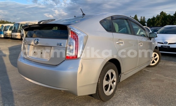 Tenga Tsaru Toyota Prius Sirivha Mota in Beitbridge in Matabeleland South Tenga Tsaru Toyota Prius Sirivha Mota in Beitbridge in Matabeleland South