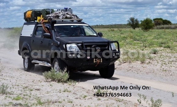 Medium with watermark toyota hilux harare harare 31653