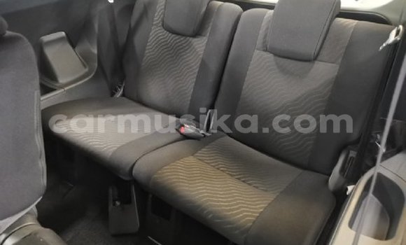 Buy Used Toyota Avanza Other Car in Beitbridge in Matabeleland South Buy Used Toyota Avanza Other Car in Beitbridge in Matabeleland South