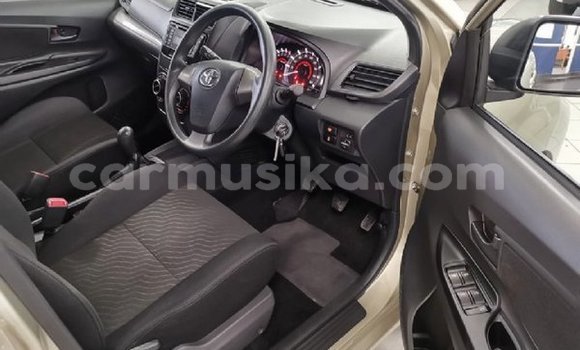 Buy Used Toyota Avanza Other Car in Beitbridge in Matabeleland South Buy Used Toyota Avanza Other Car in Beitbridge in Matabeleland South