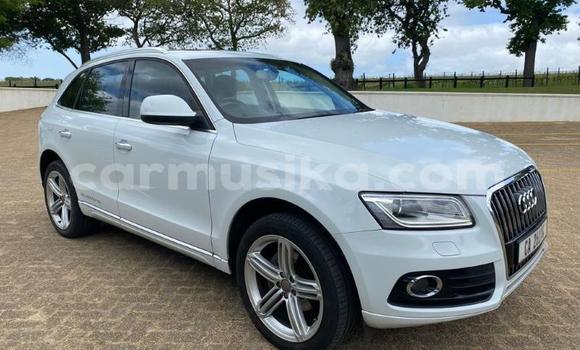 Acheter Occasion Voiture Audi Q5 Blanc à Beitbridge, Matabeleland South Acheter Occasion Voiture Audi Q5 Blanc à Beitbridge, Matabeleland South