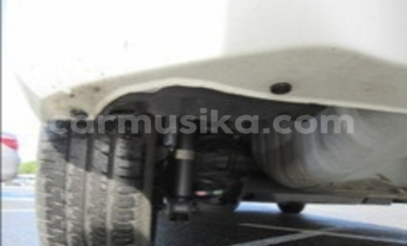 Acheter Occasion Voiture Honda Fit Blanc à Beitbridge, Matabeleland South Acheter Occasion Voiture Honda Fit Blanc à Beitbridge, Matabeleland South