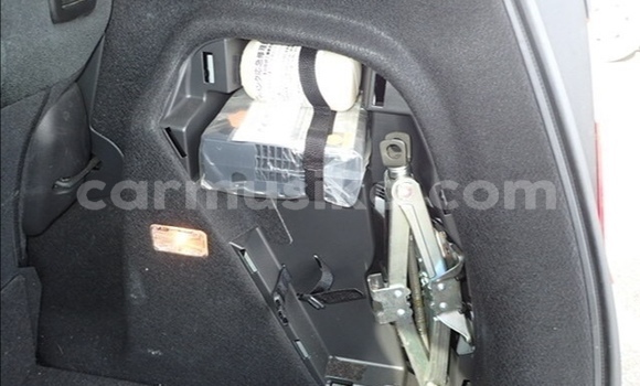 Acheter Occasion Voiture Honda Fit Blanc à Beitbridge, Matabeleland South Acheter Occasion Voiture Honda Fit Blanc à Beitbridge, Matabeleland South