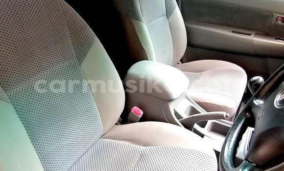 Acheter Occasion Voiture Toyota Hilux Gris à Beitbridge, Matabeleland South Acheter Occasion Voiture Toyota Hilux Gris à Beitbridge, Matabeleland South