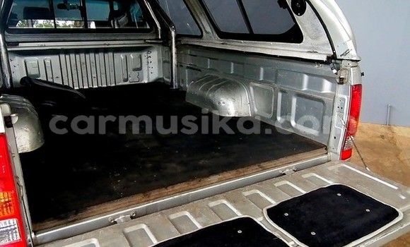 Acheter Occasion Voiture Toyota Hilux Gris à Beitbridge, Matabeleland South Acheter Occasion Voiture Toyota Hilux Gris à Beitbridge, Matabeleland South