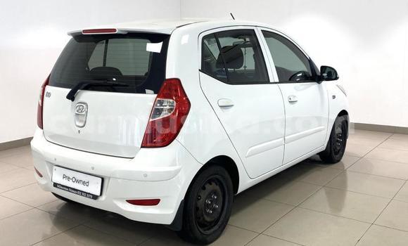 Tenga Tsaru Hyundai i10 Chena Mota in Beitbridge in Matabeleland South Tenga Tsaru Hyundai i10 Chena Mota in Beitbridge in Matabeleland South