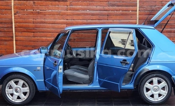 Acheter Occasion Voiture Volkswagen Golf Bleu à Beitbridge, Matabeleland South Acheter Occasion Voiture Volkswagen Golf Bleu à Beitbridge, Matabeleland South