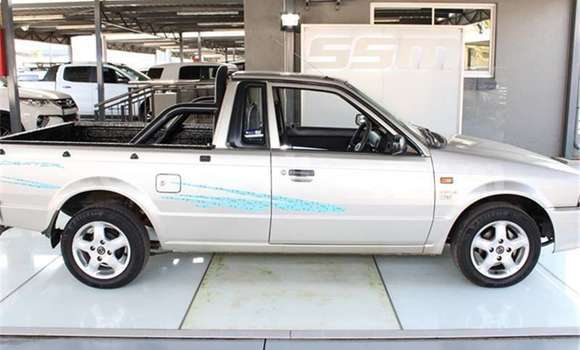 Nunua Ilio tumika Mazda Roadster Nyingine Gari ndani ya Beitbridge nchini Matabeleland Kusini