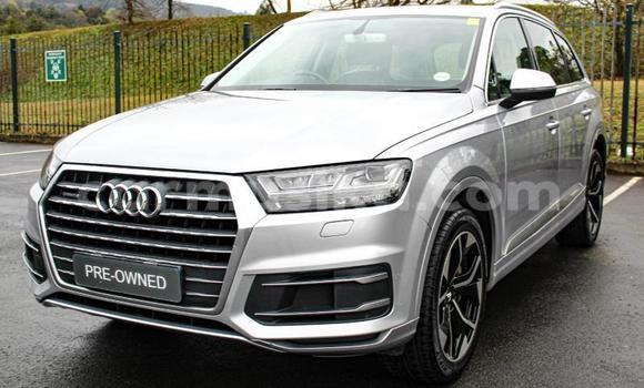 Acheter Occasion Voiture Audi Q7 Gris à Beitbridge, Matabeleland South Acheter Occasion Voiture Audi Q7 Gris à Beitbridge, Matabeleland South