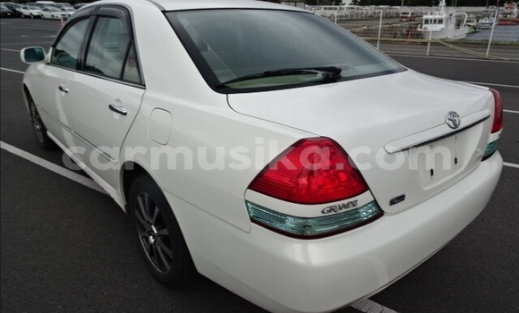 Acheter Occasion Voiture Toyota Mark II Blanc à Beitbridge, Matabeleland South Acheter Occasion Voiture Toyota Mark II Blanc à Beitbridge, Matabeleland South