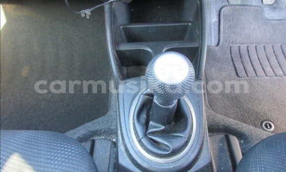 Acheter Occasion Voiture Honda Fit Bleu à Beitbridge, Matabeleland South Acheter Occasion Voiture Honda Fit Bleu à Beitbridge, Matabeleland South