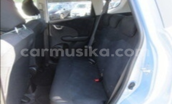 Acheter Occasion Voiture Honda Fit Bleu à Beitbridge, Matabeleland South Acheter Occasion Voiture Honda Fit Bleu à Beitbridge, Matabeleland South