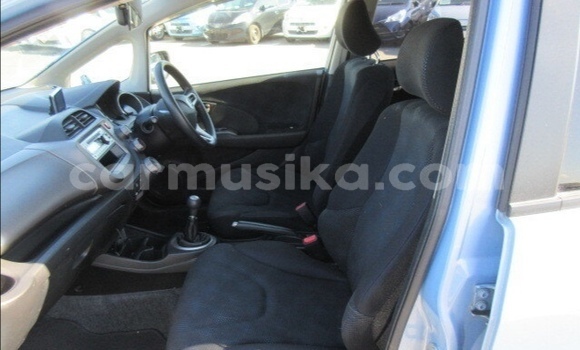 Acheter Occasion Voiture Honda Fit Bleu à Beitbridge, Matabeleland South Acheter Occasion Voiture Honda Fit Bleu à Beitbridge, Matabeleland South