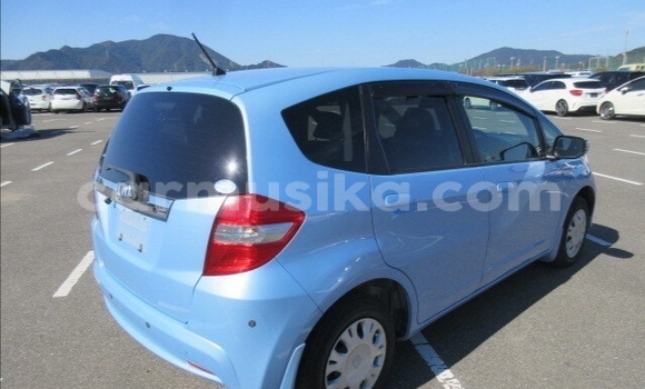 Acheter Occasion Voiture Honda Fit Bleu à Beitbridge, Matabeleland South Acheter Occasion Voiture Honda Fit Bleu à Beitbridge, Matabeleland South