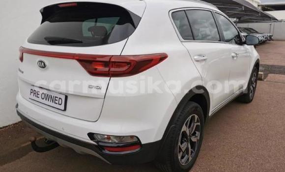 Acheter Occasion Voiture Kia Sportage Blanc à Beitbridge, Matabeleland South Acheter Occasion Voiture Kia Sportage Blanc à Beitbridge, Matabeleland South