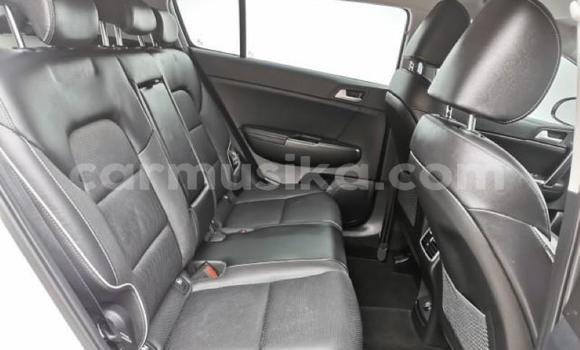 Acheter Occasion Voiture Kia Sportage Blanc à Beitbridge, Matabeleland South Acheter Occasion Voiture Kia Sportage Blanc à Beitbridge, Matabeleland South