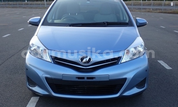 Nunua Ilio tumika Toyota Vitz Bluu Gari ndani ya Beitbridge nchini Matabeleland Kusini Nunua Ilio tumika Toyota Vitz Bluu Gari ndani ya Beitbridge nchini Matabeleland Kusini