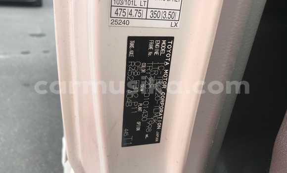 Acheter Occasion Utilitaire Toyota Dyna Blanc à Beitbridge, Matabeleland South Acheter Occasion Utilitaire Toyota Dyna Blanc à Beitbridge, Matabeleland South