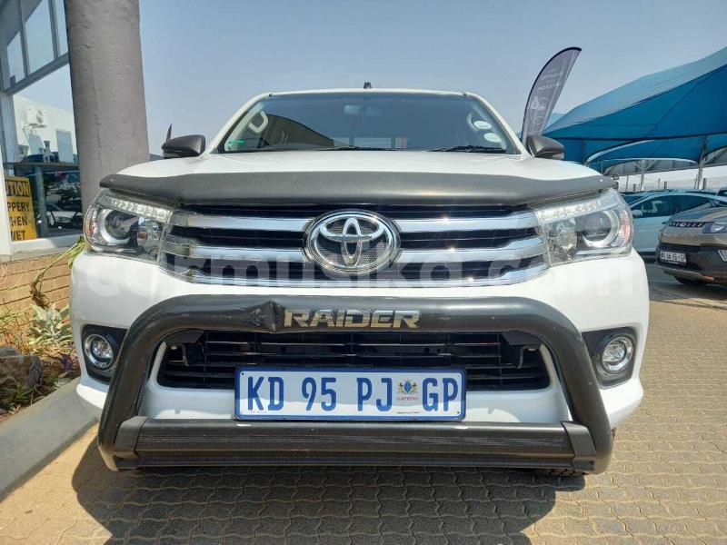 Big with watermark toyota hilux matabeleland south beitbridge 31713