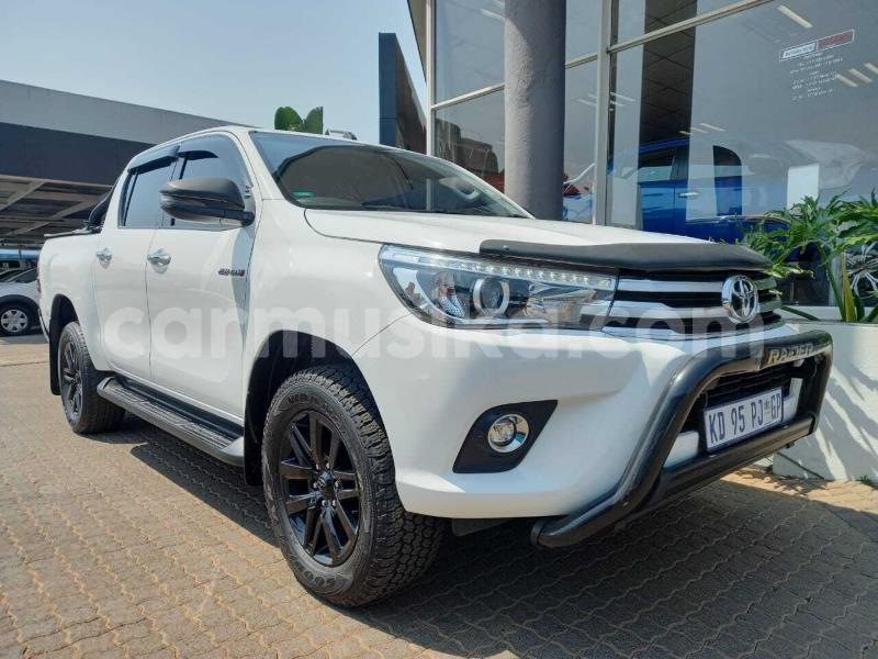 Big with watermark toyota hilux matabeleland south beitbridge 31713