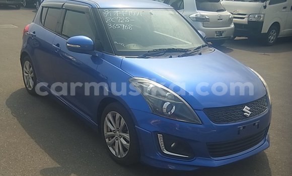 Buy Used Suzuki Swift Blue Car in Beitbridge in Matabeleland South