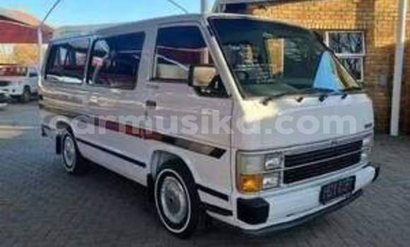 Buy Used Toyota Hiace Other Car in Beitbridge in Matabeleland South Buy Used Toyota Hiace Other Car in Beitbridge in Matabeleland South