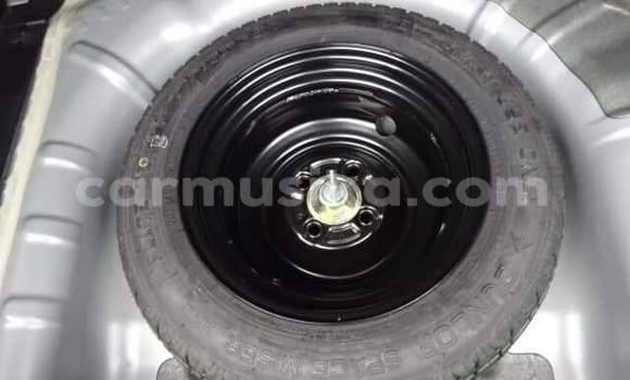 Buy Used Honda Fit Silver Car in Beitbridge in Matabeleland South Buy Used Honda Fit Silver Car in Beitbridge in Matabeleland South