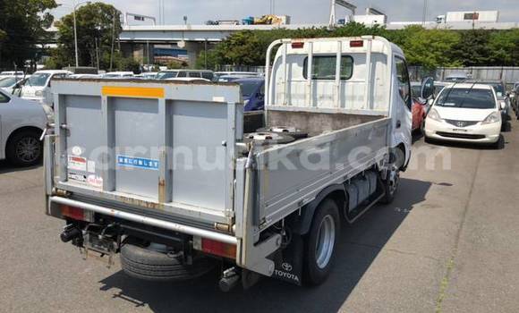 Tenga Tsaru Toyota Dyna Zvimwe Rori in Beitbridge in Matabeleland South Tenga Tsaru Toyota Dyna Zvimwe Rori in Beitbridge in Matabeleland South